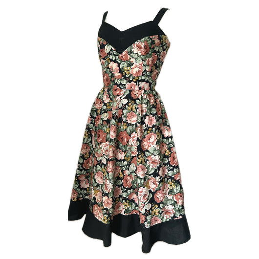 Romantic rose prinnt cotton 1960s vintage summer dress with matching scarf