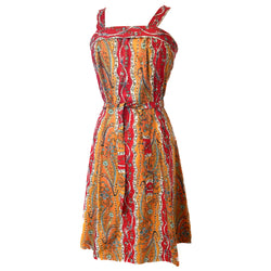 Robe de soleil vintage des années 1970 à imprimé floral en coton rouge vif et orange