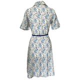 Pretty white floral vintage 1970s button-through shirt dress