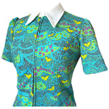 Psychedelic 1960s contrast collar zip front day dress
