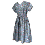 Robe de jour vintage en coton imprimé rose bleu acier des années 1950
