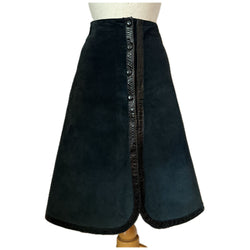 Vintage 1970s Janet Ibbotson a-line suede button front skirt