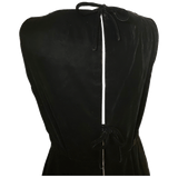 Robe wiggle en velours noir Slinky des années 1960 avec ourlet frangé