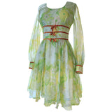 Robe de soirée hippie vintage florale vert printemps des années 1960