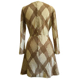 Robe tricotée mod à carreaux abstraits marron et crème des années 1960